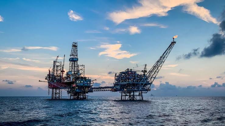 Equipment Supply for Oil & Gas and Healthcare